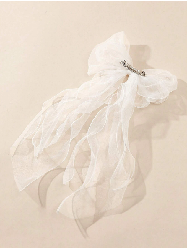 VÉU LAÇO V101 (2) Detalhe de laço de tule para noiva com acabamento em presilha