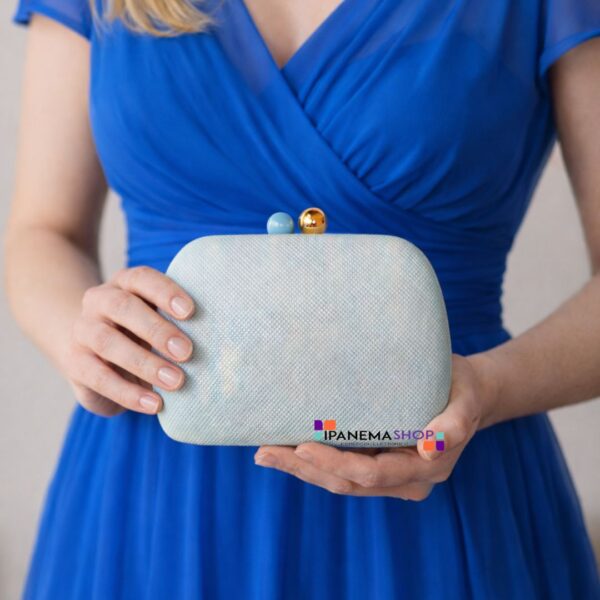 Bolsa clutch azul serenity madrinha