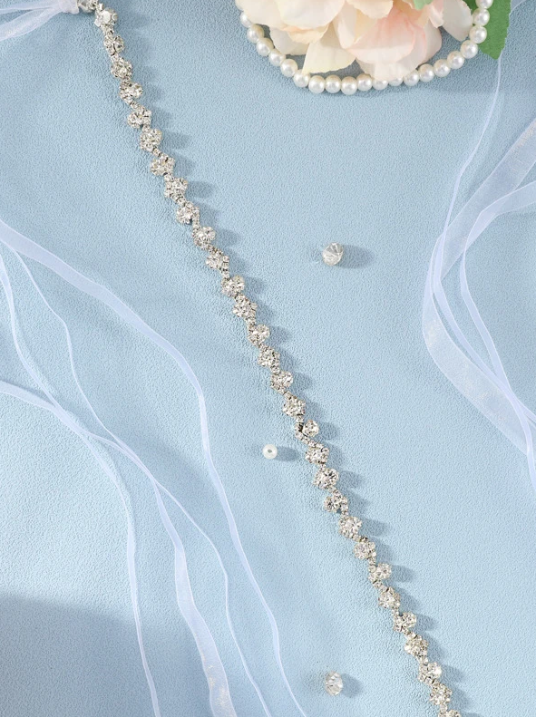 Cinto de pedraria para vestido de noiva branco
