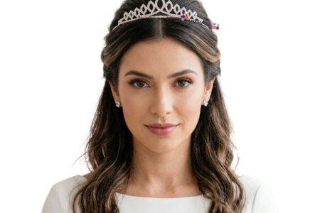 Tiara Tipo Coroa Delicada Noiva Civil Daminha e Debutante – Vários Modelos Tiara Tipo Coroa Delicada Noiva Civil Daminha e Debutante – Vários Modelos