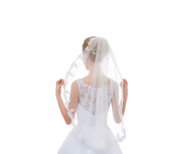 Acessório de noiva: véu médio com renda para casamento civil ou religioso