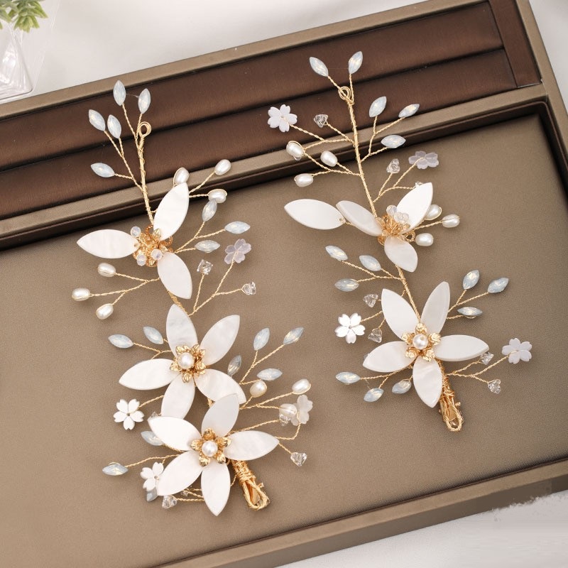 Acessório de cabelo flexível para noiva boho chic e romântica