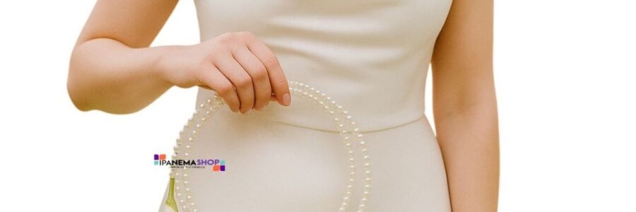 Buquê de Noiva Moderno Aro de Pérolas e Callas – Buquê Permanente Buquê de Noiva Moderno Aro de Pérolas e Callas – Buquê Permanente