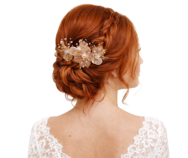 Grinalda noiva flores aramadas rendadas rosé e pérolas