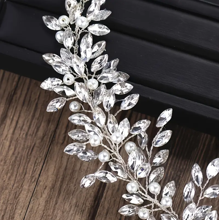 grinalda b515 (4) Acessório de cabelo noiva prateado luxo com pedraria navete