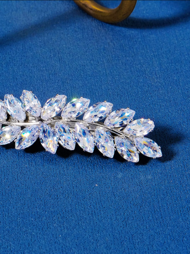 prendedor b519 (5) Presilha noiva zircônia luxo ramos prateados