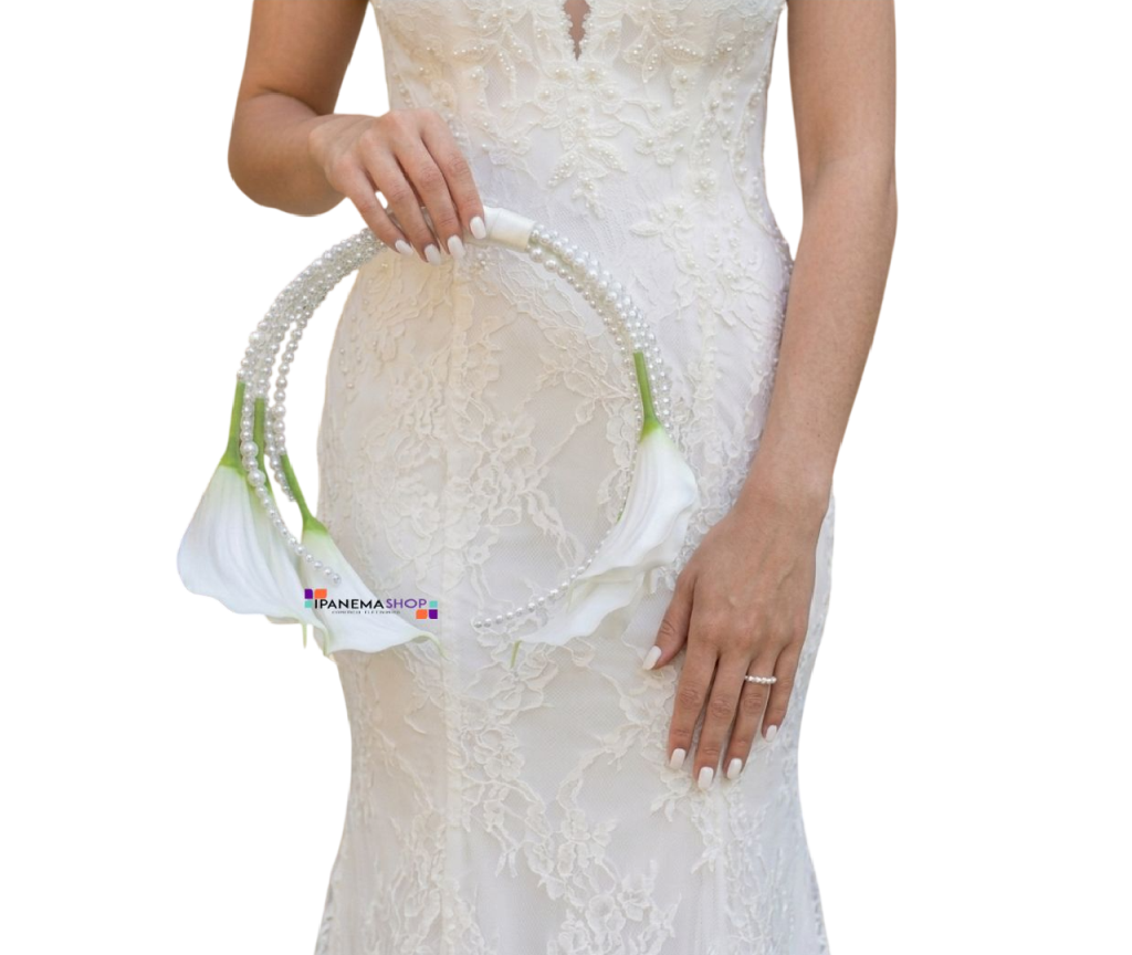 Buquê tipo bolsa, hoop buque, buque de callas e pérolas, buque de noiva moderno