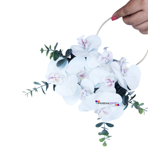 mini bolsa buquê de orquídeas com alça dourada